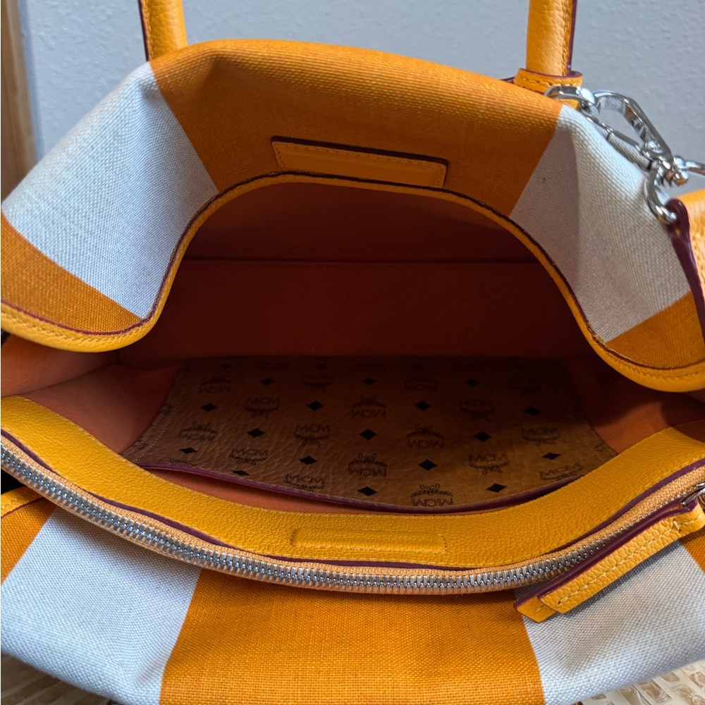 MCM Neo Milla Women's Bag - Picture 3 of 7